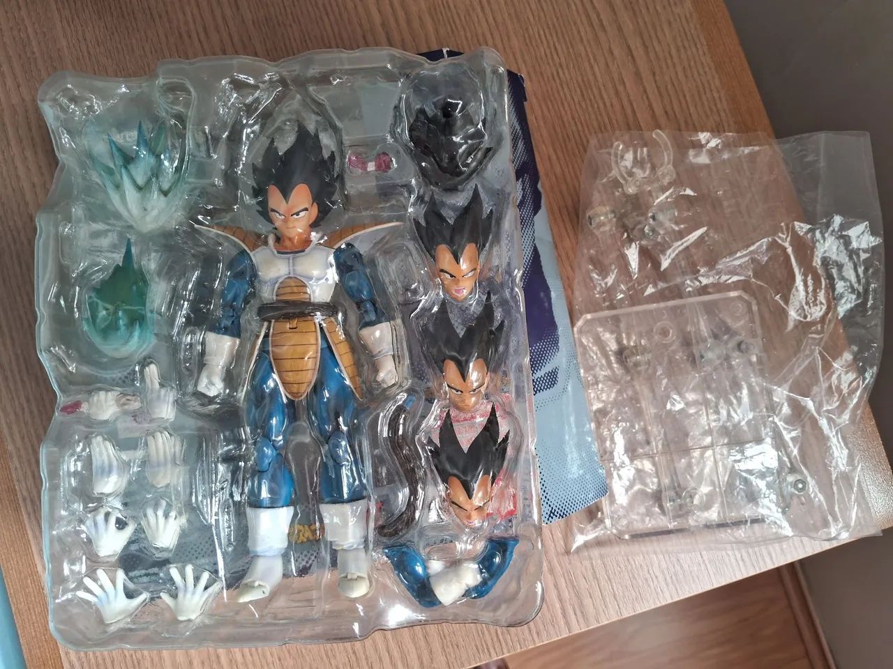 Dragon Ball Z Vegeta SHF Figuarts  - Foto 3