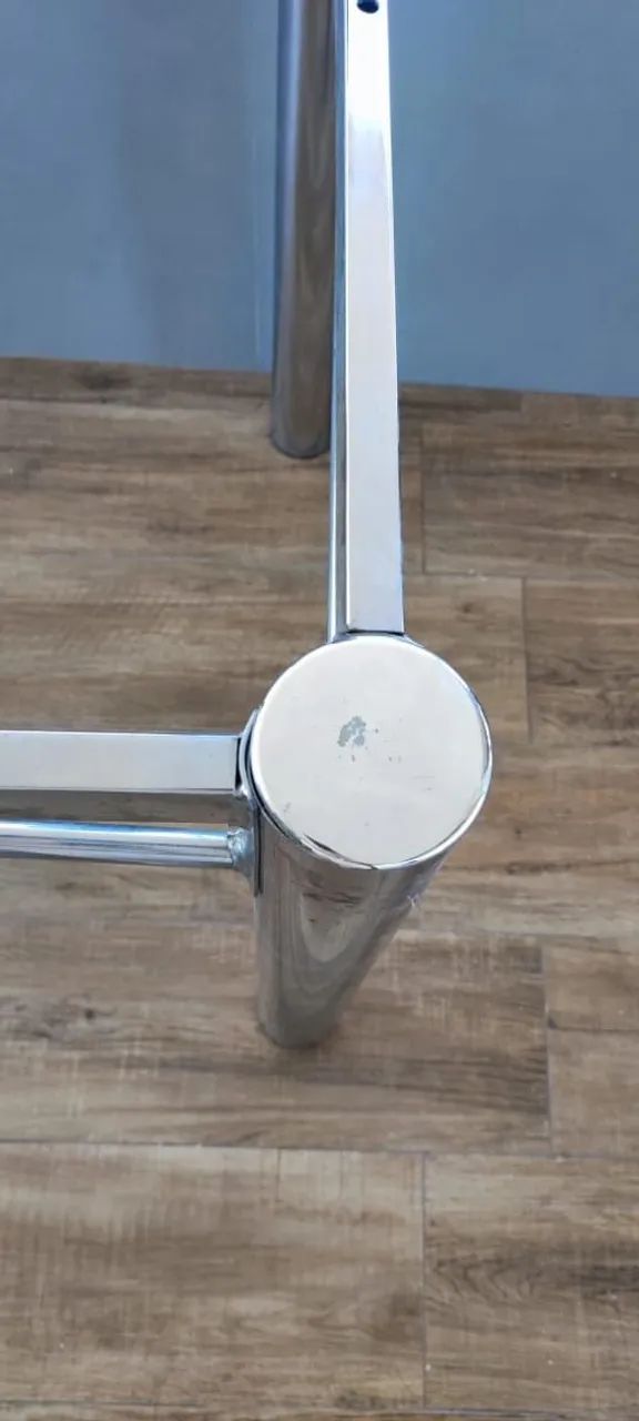 Pé de mesa cromado 6 lugares  - Foto 5