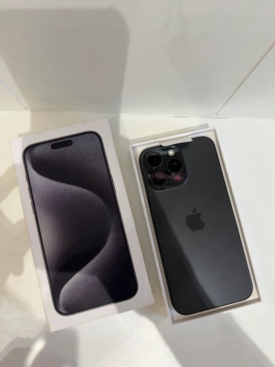 iPhone 15 Pro Max 