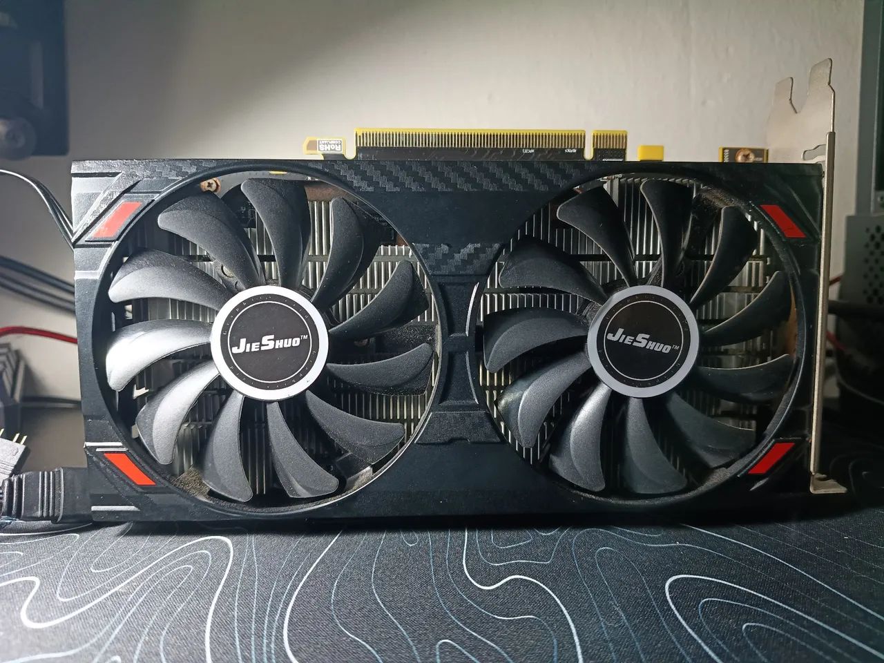 AMD Redeon rx 5500 xt (8GB) - Foto 5