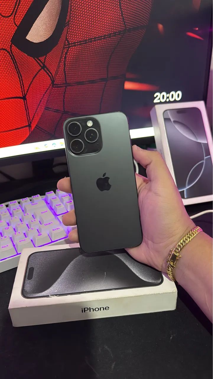 iPhone 15 Pro Max - Foto 2