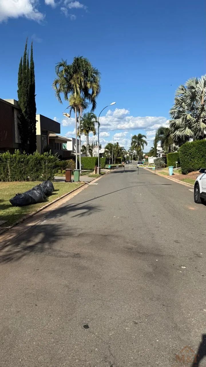 Lote de 381 m2 no Condomínio Valência - Foto 4