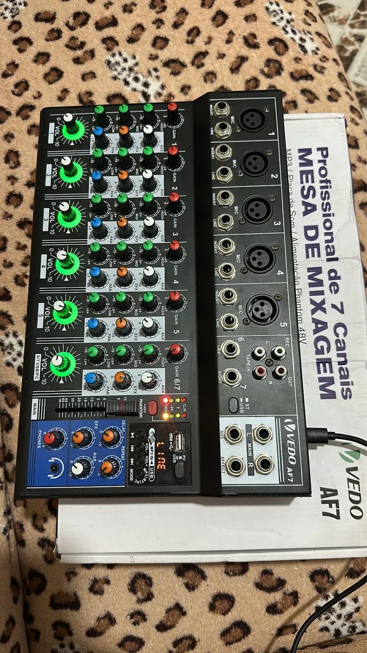 Mesa de som 7 canais com entrada USB E Bluetooth  - Foto 3