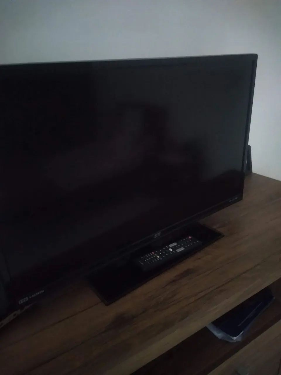Vendo tv dled HD semp Toshiba 32 polegadas