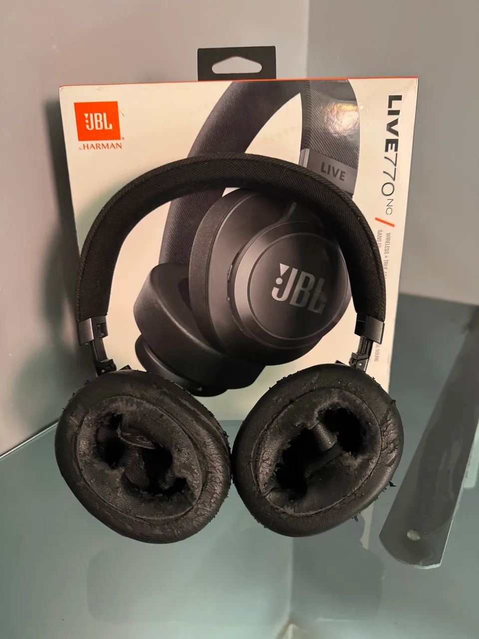Fone de ouvido JBL live770 NC - Foto 4