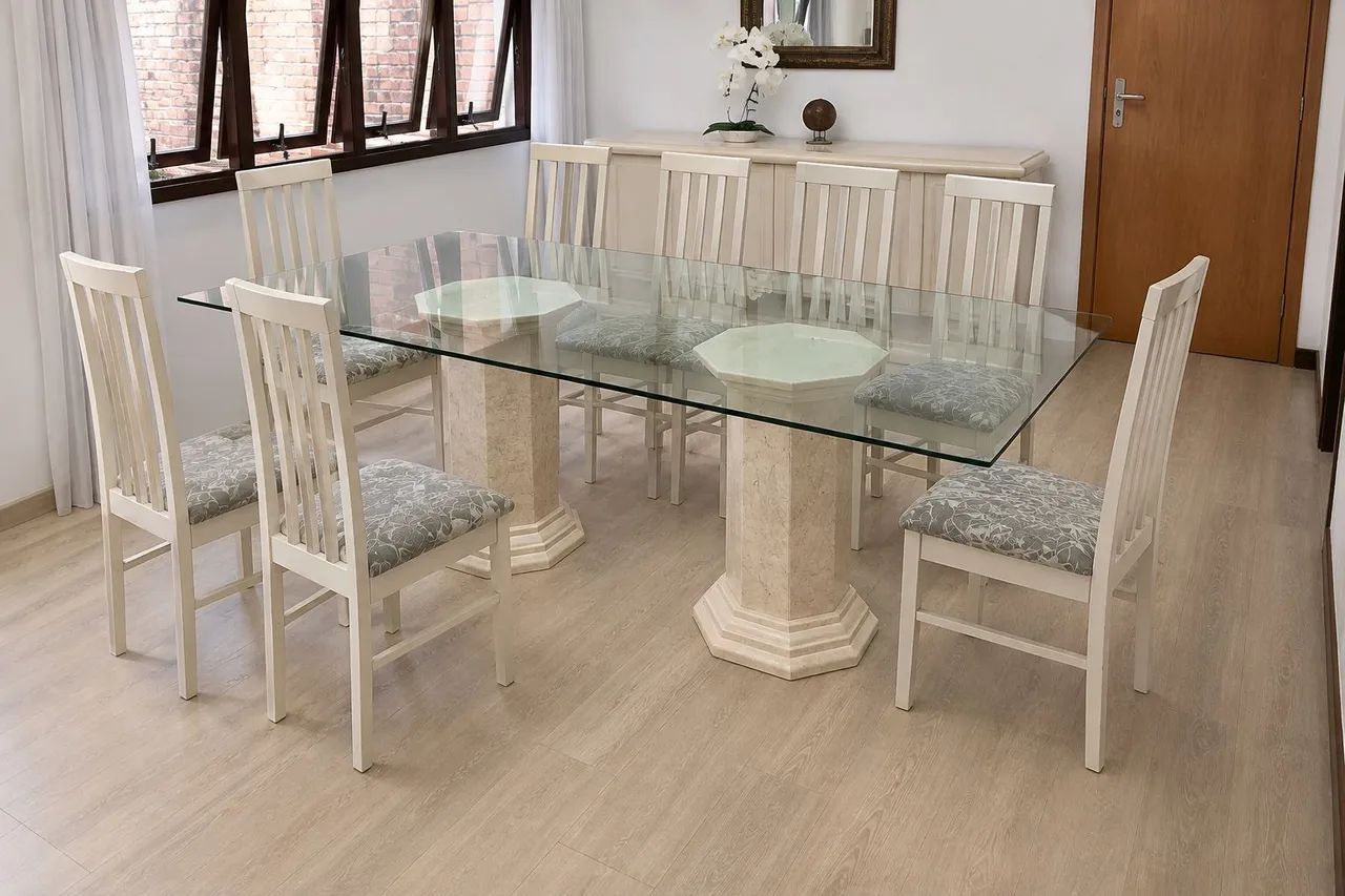 Mesa com cadeiras