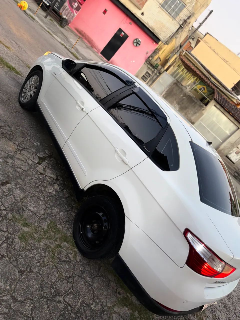 Fiat Grand Siena 2015
