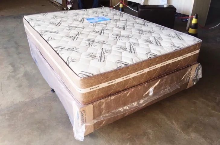 Cama casal 