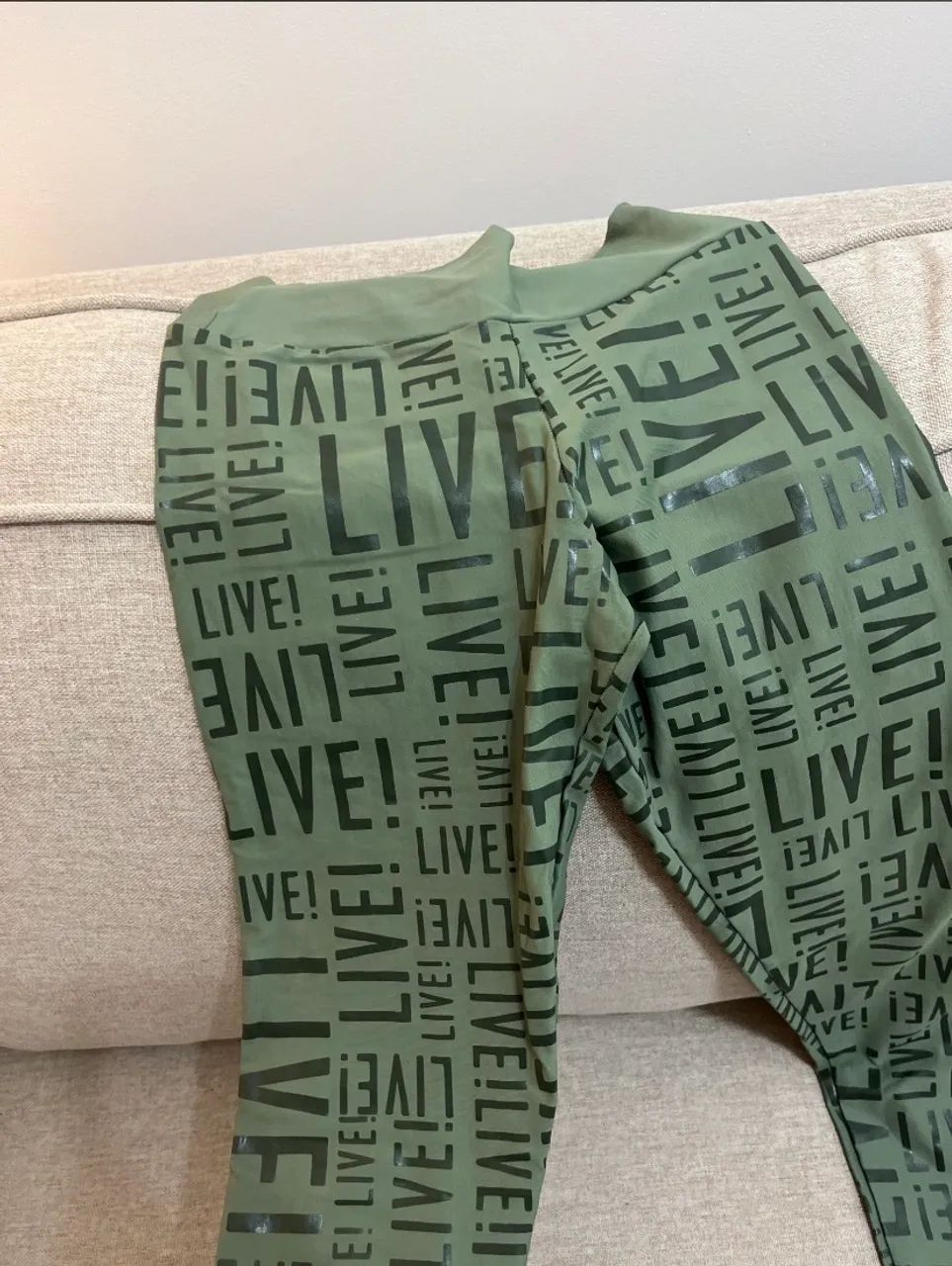 Calça live M novinha