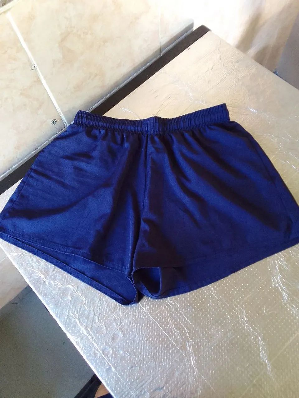 Short adulto feminino 
