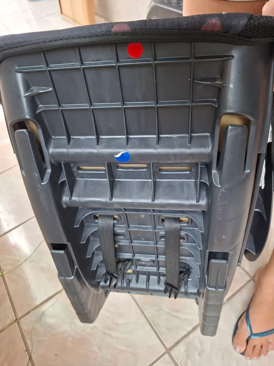 Cadeirinha de bebe para carro  - Foto 4
