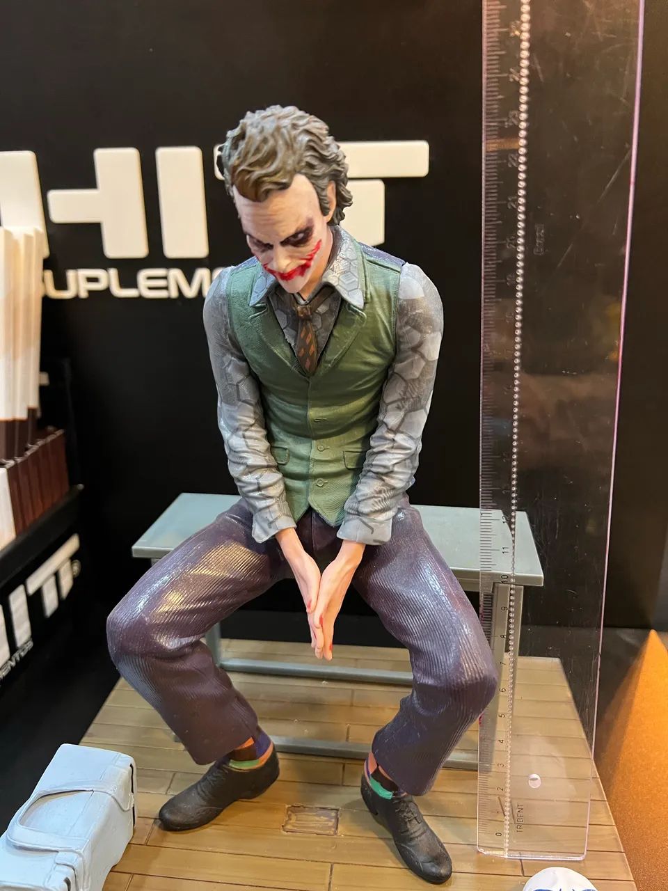 Coringa boneco realista batman  - Foto 4
