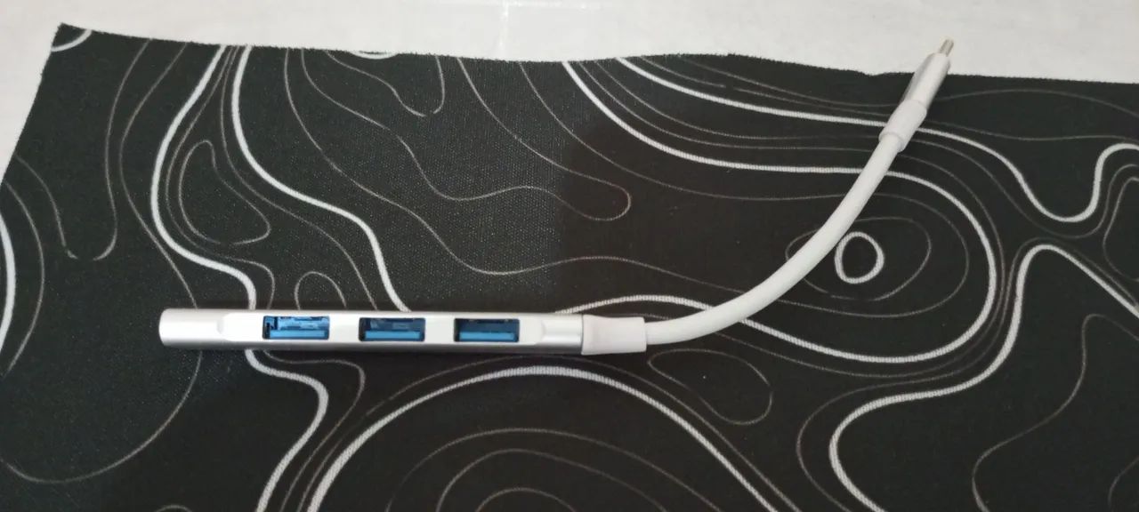 Lote: 2 celulares com tela quebrada, 1 não testado + teclado, mouse e 2 fones funcionando! - Foto 5
