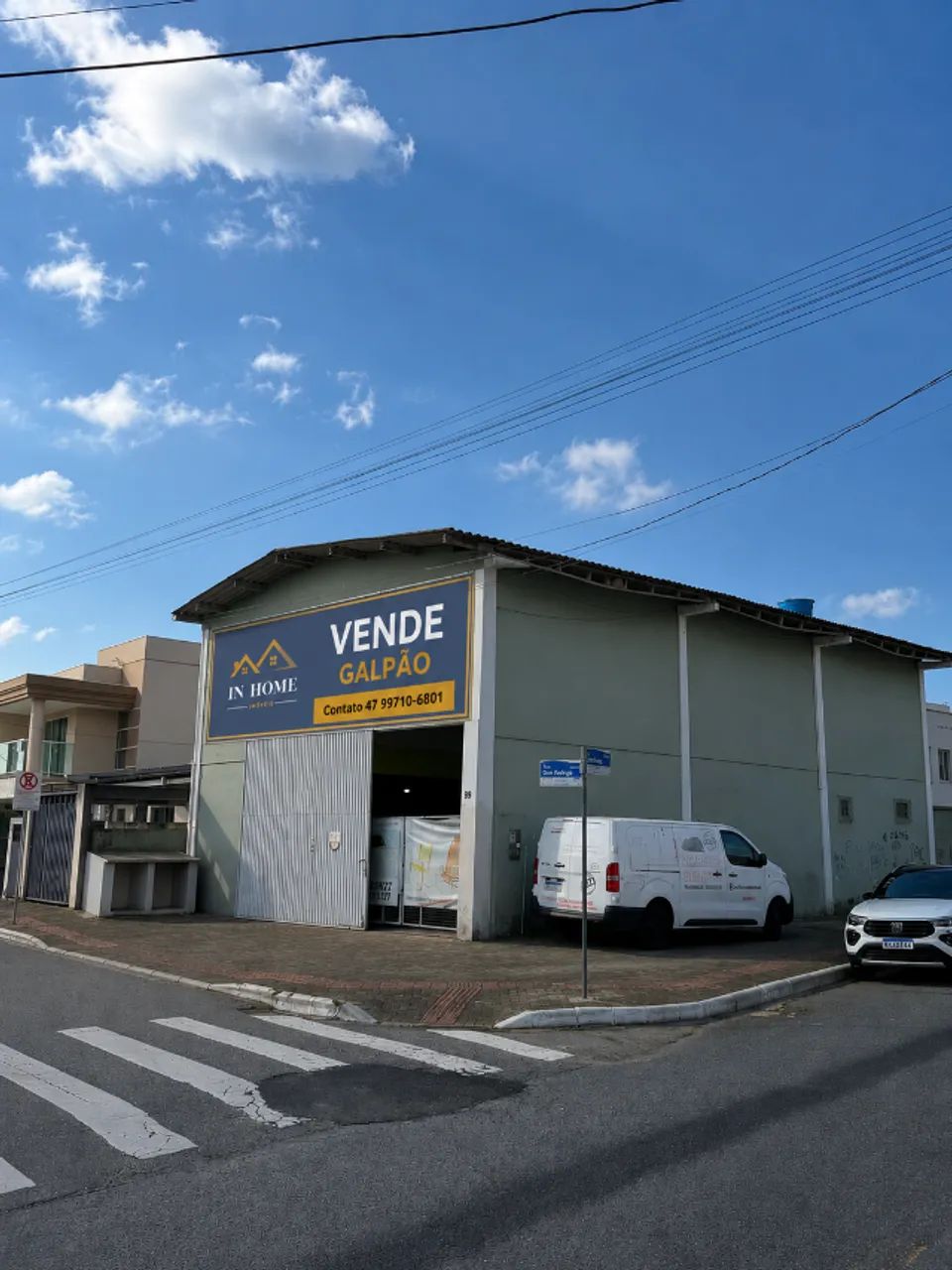 Iate Clube, Galpão 240 m²