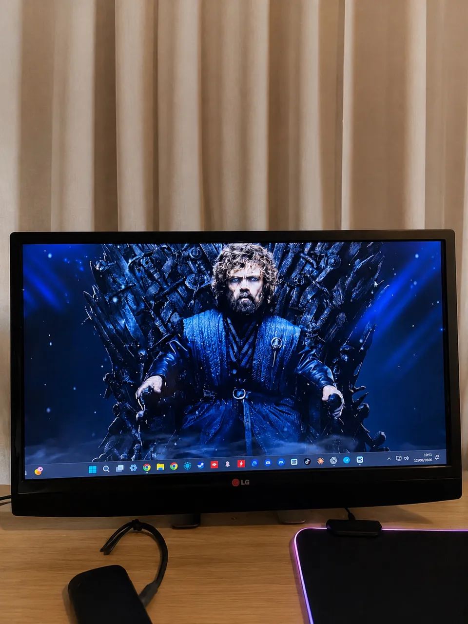 Monitor/TV 24 polegadas LG - Com Som integrado