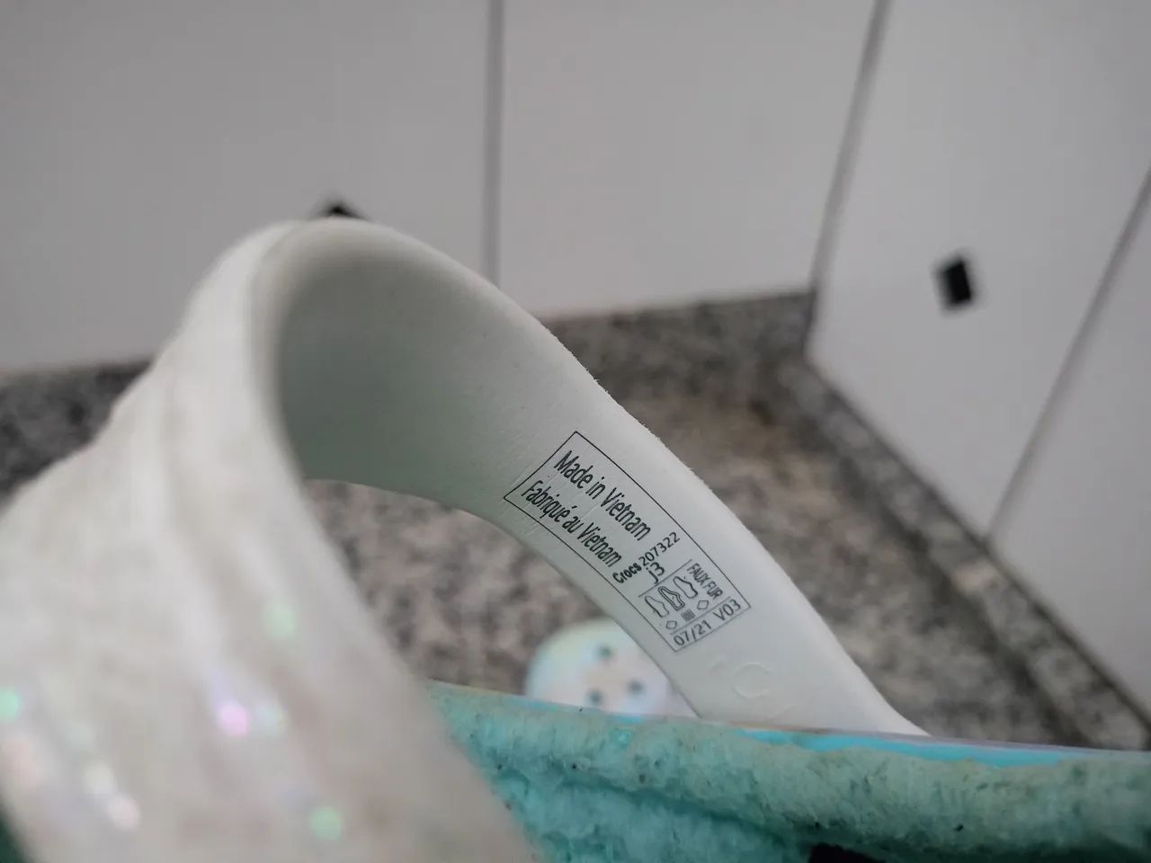 Crocs infantil forrado  - Foto 4
