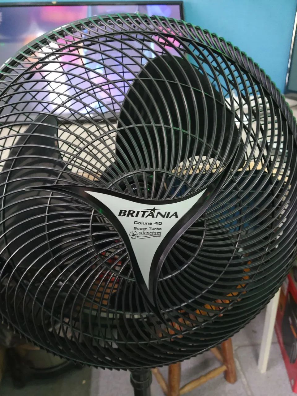 Ventilador com pedestal 220v - Foto 3