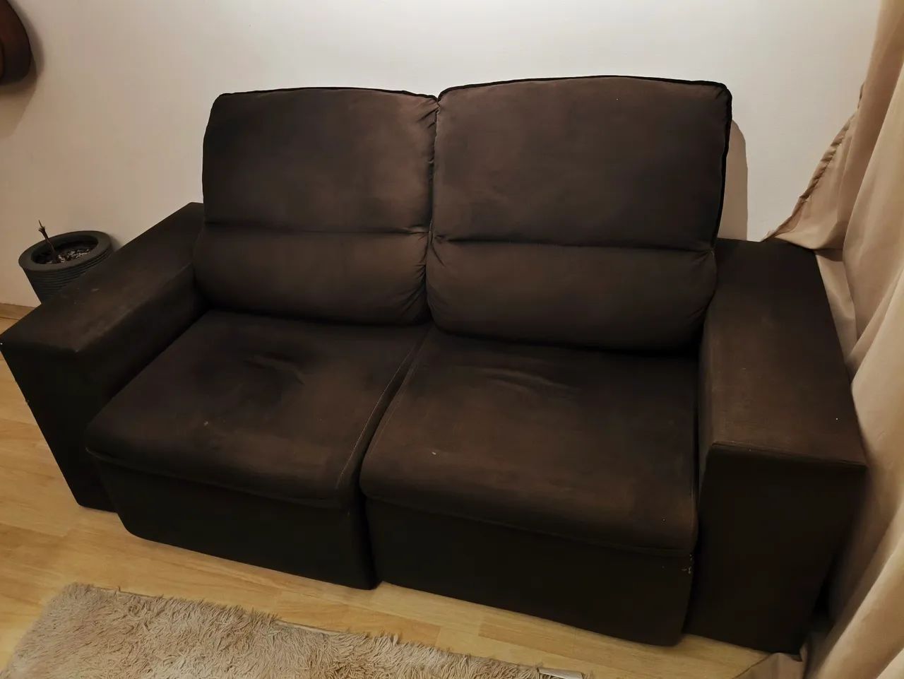 Sofá 2 lugares