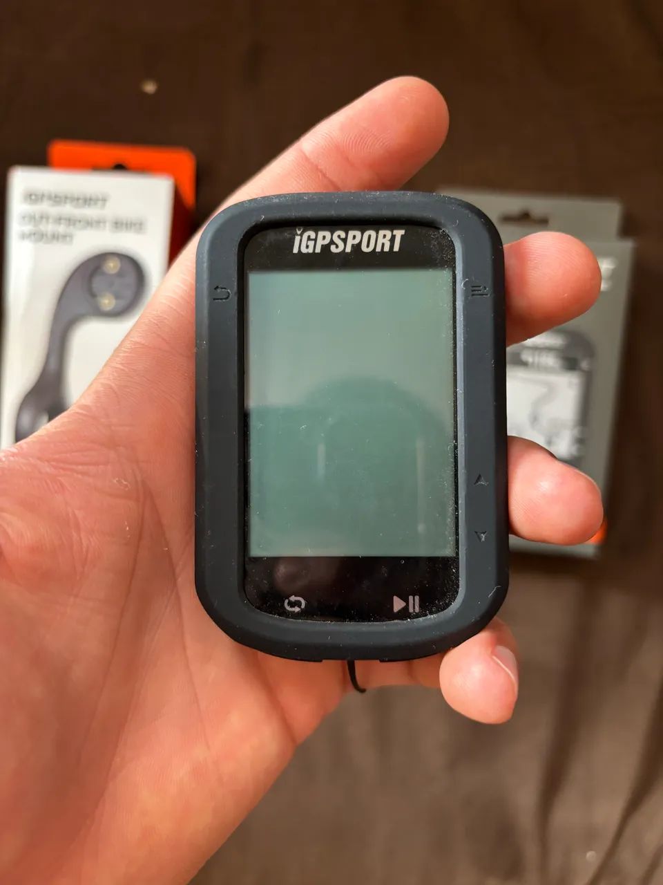 Kit GPS iGPSPORT BSC200 + Sensor de Cadência + Acessórios