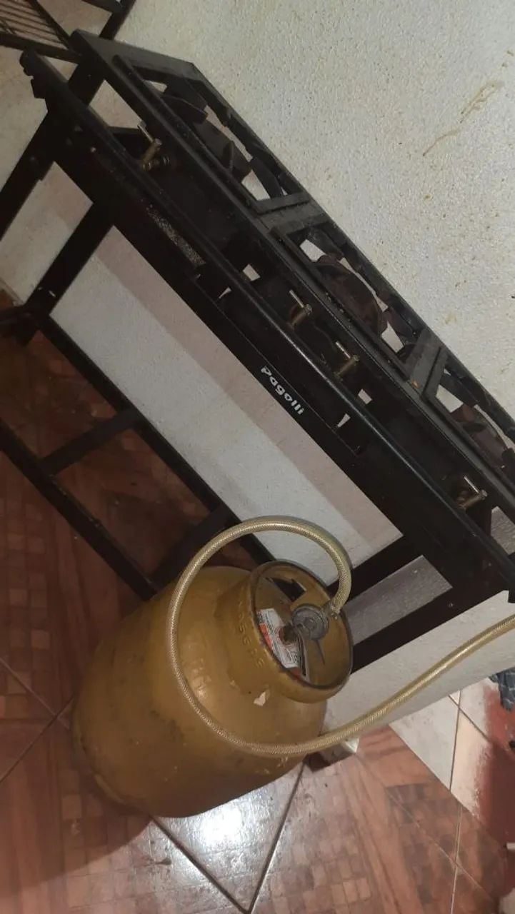 Fogão 3 bocas grande 