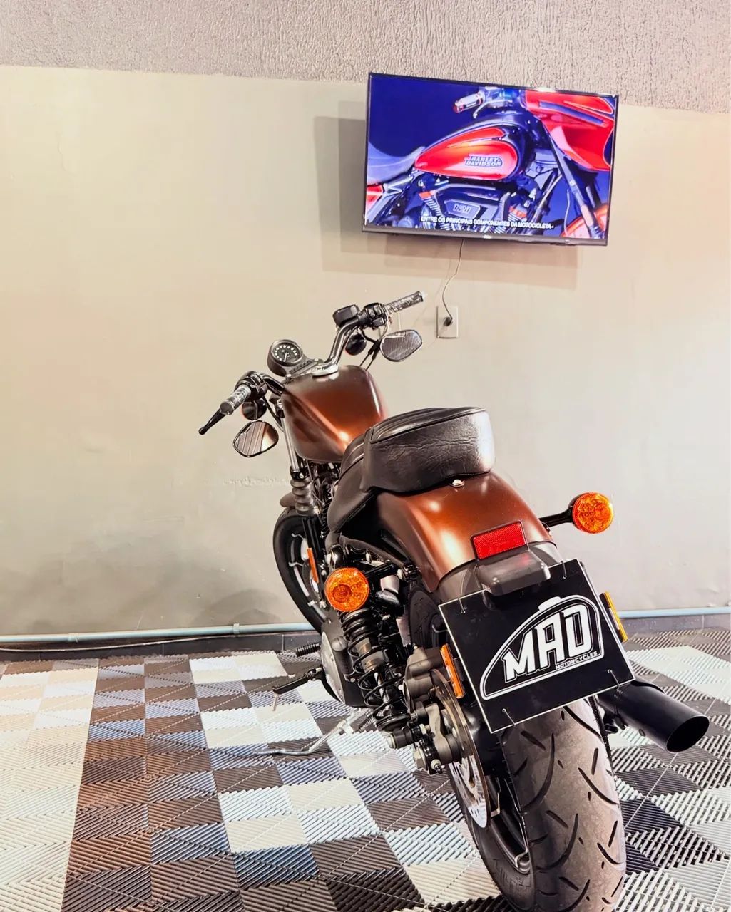 HARLEY DAVIDSON  SPORTSTER 883N  IRON 2019 - Foto 5