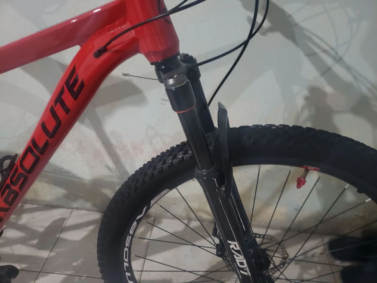 Bike aro 29 absolute nunca usada - Foto 5