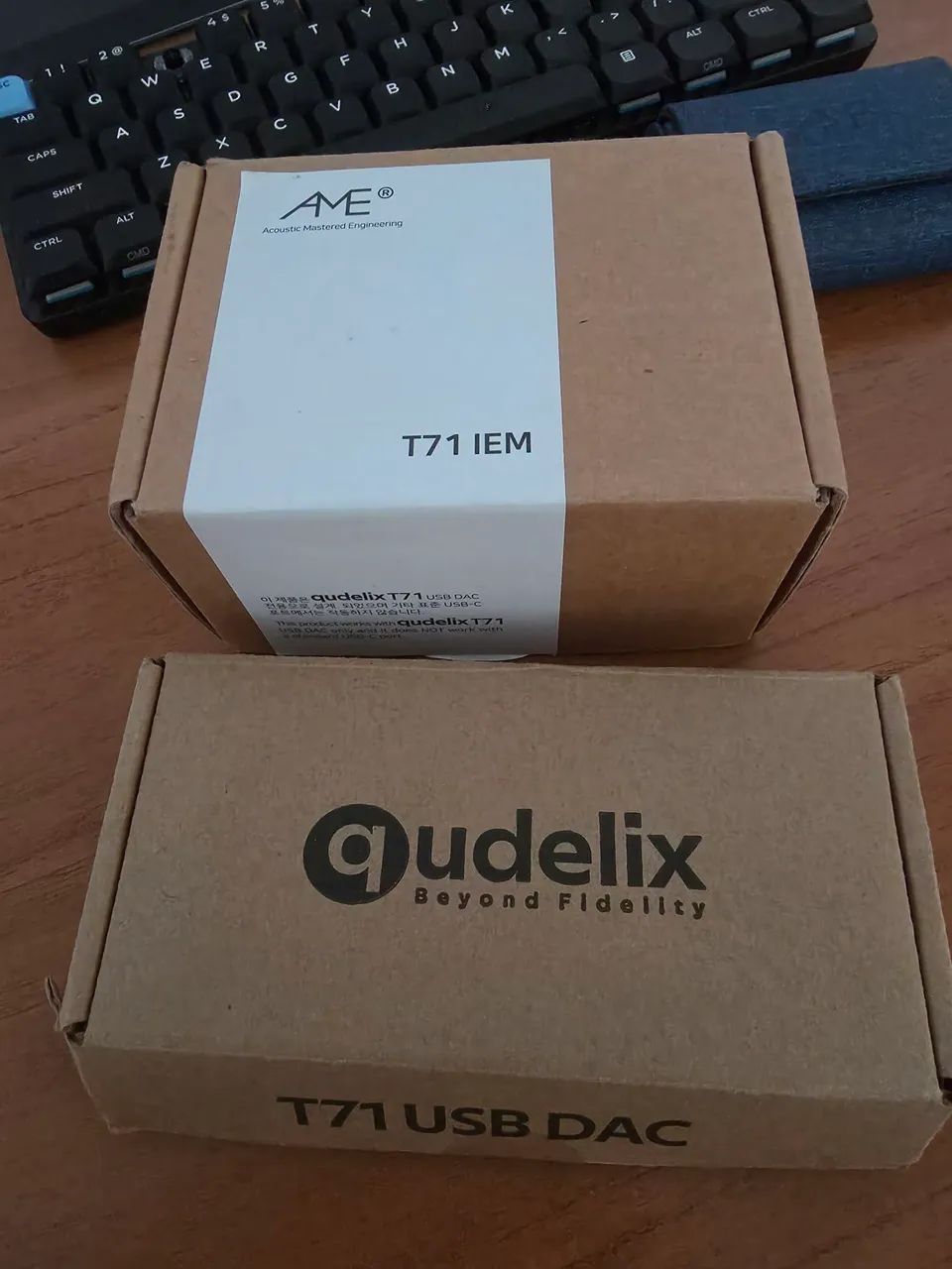 KIT DAC Qudelix T71 + IEM AME T71 - Foto 4