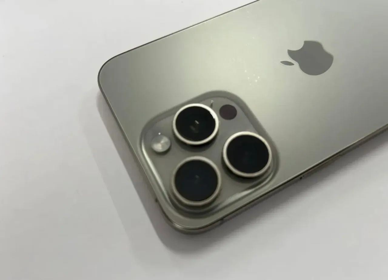 iPhone 15 pro max  - Foto 3