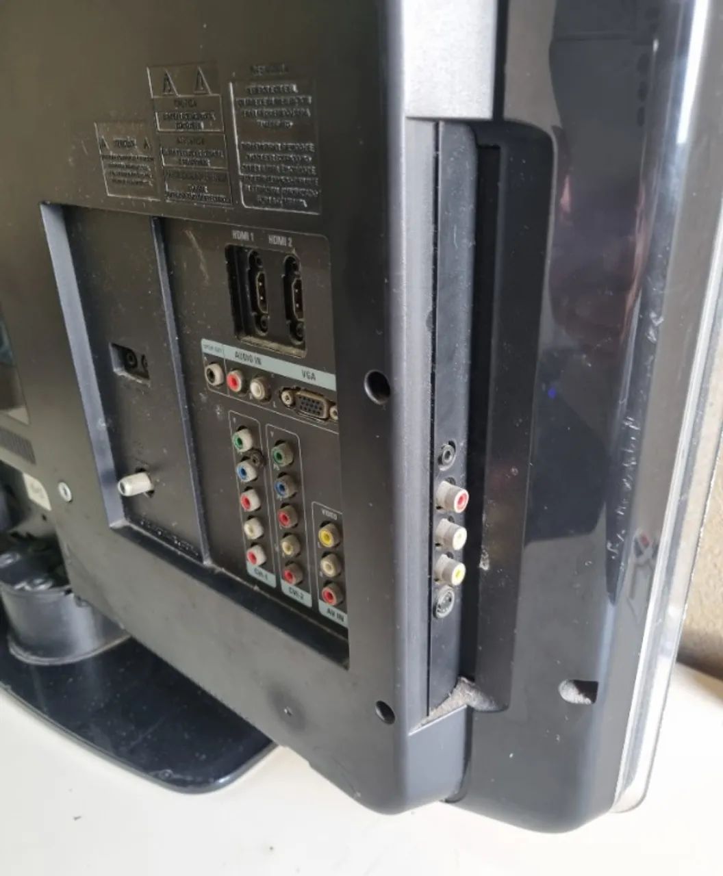VENDO TV LCD PHILIPS USADA DE 32 POLEGADAS - Foto 4