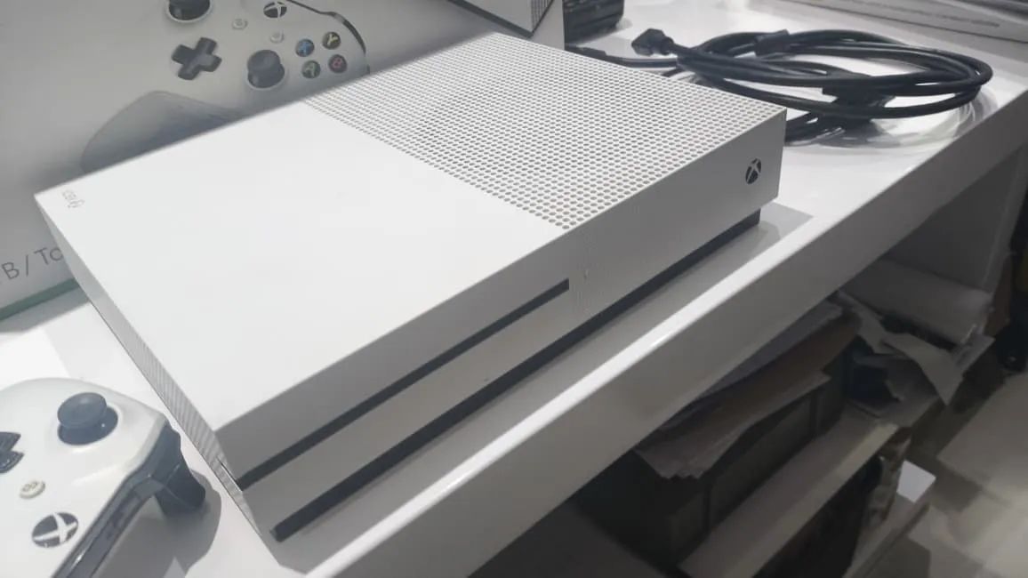 Xbox One S 500Gb - Foto 3