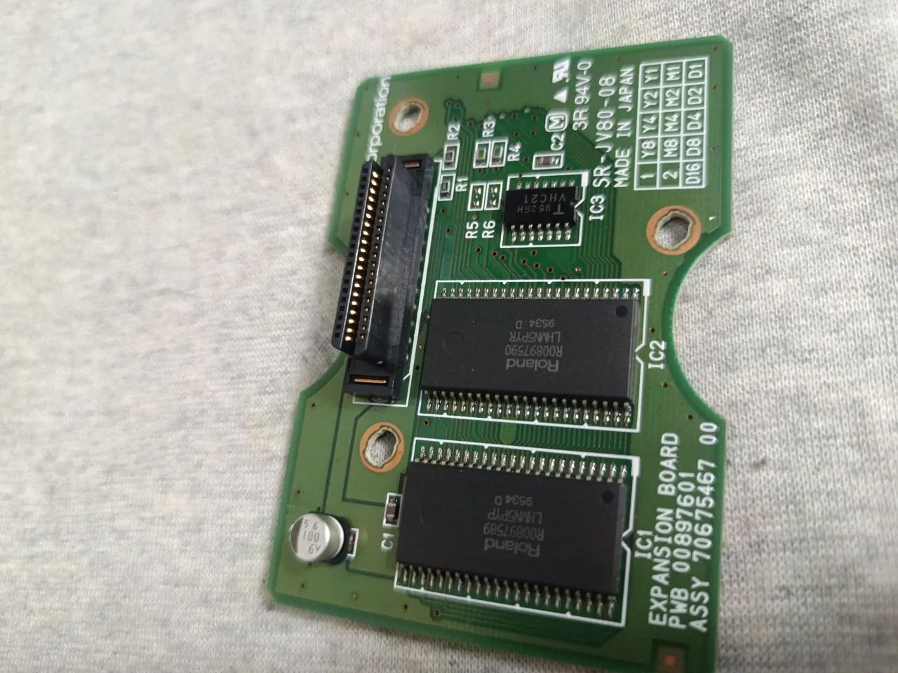 Placa de expansão Roland SR-JV80-08 