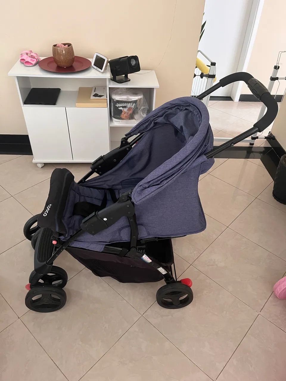 Carrinho de Bebê + Bebê conforto COSCO - Foto 2