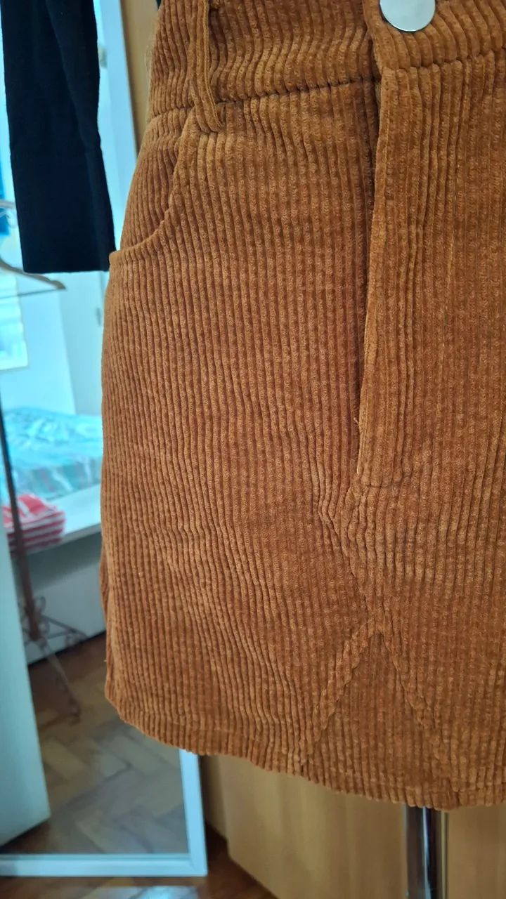 MINI SAIA VELUDO SHEIN