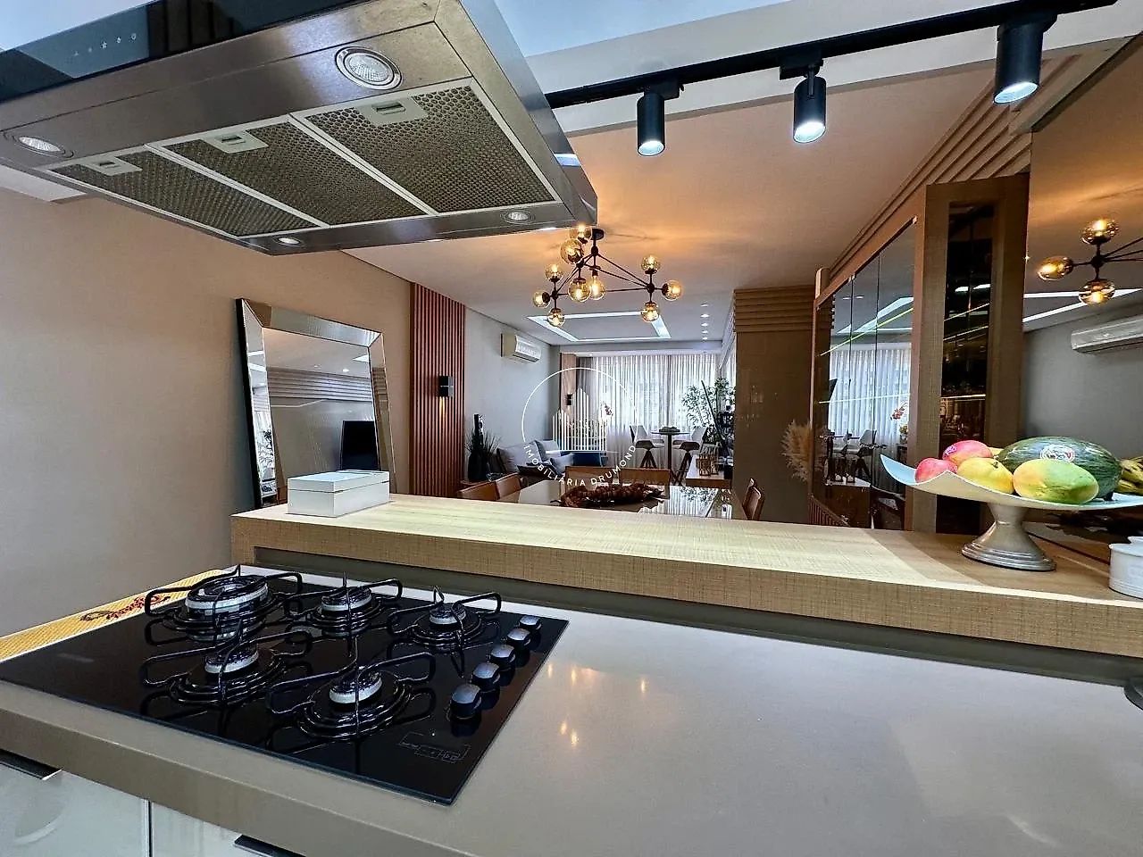Apartamento 4 dormitórios com suíte - Campinas - São José - EST - Foto 4