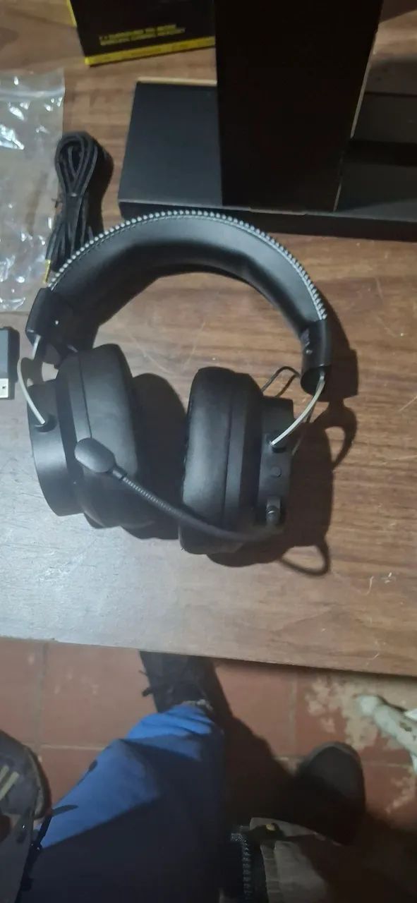Headset QCY VT 200