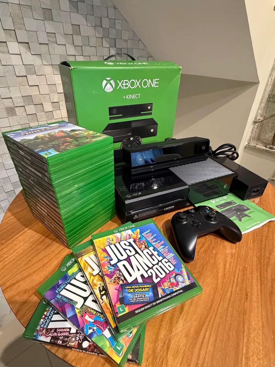 XBOX ONE + KINECT + 21 JOGOS - Foto 2