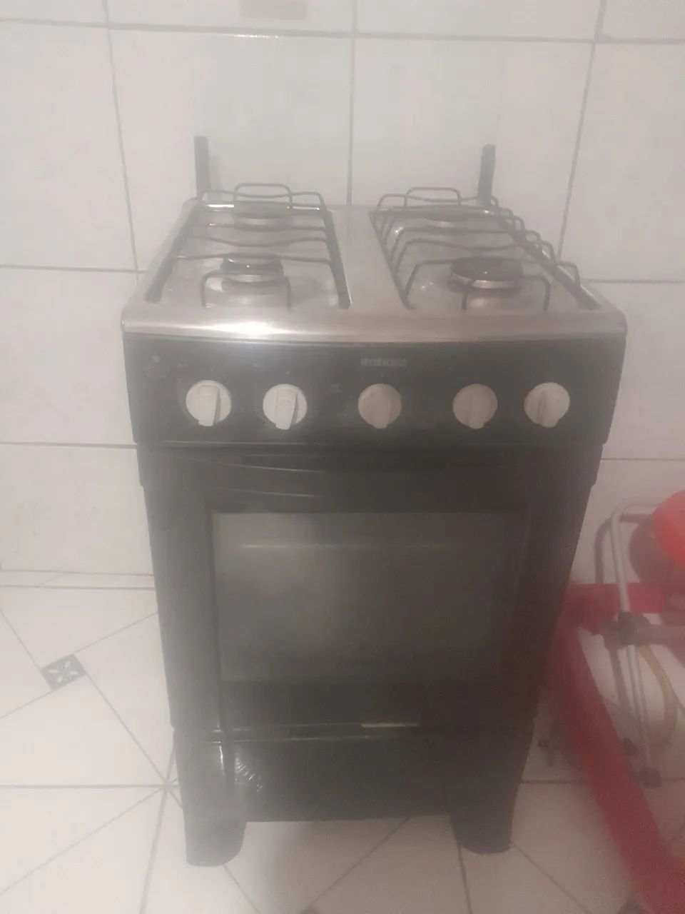 Vendo fogão de 4 bocas seminovo seminovo 