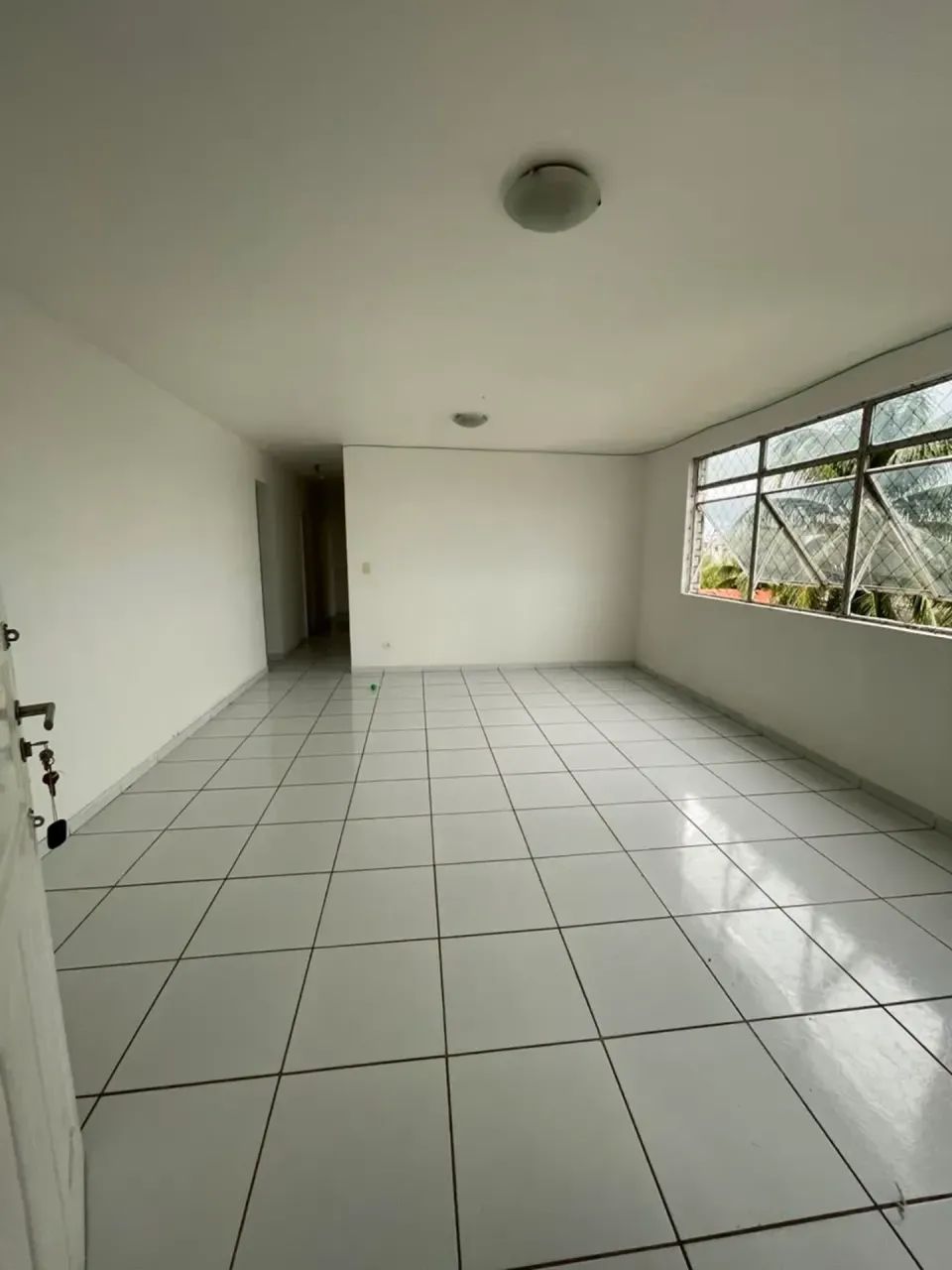 alugo apartamento com 4 quartos pau amarelo