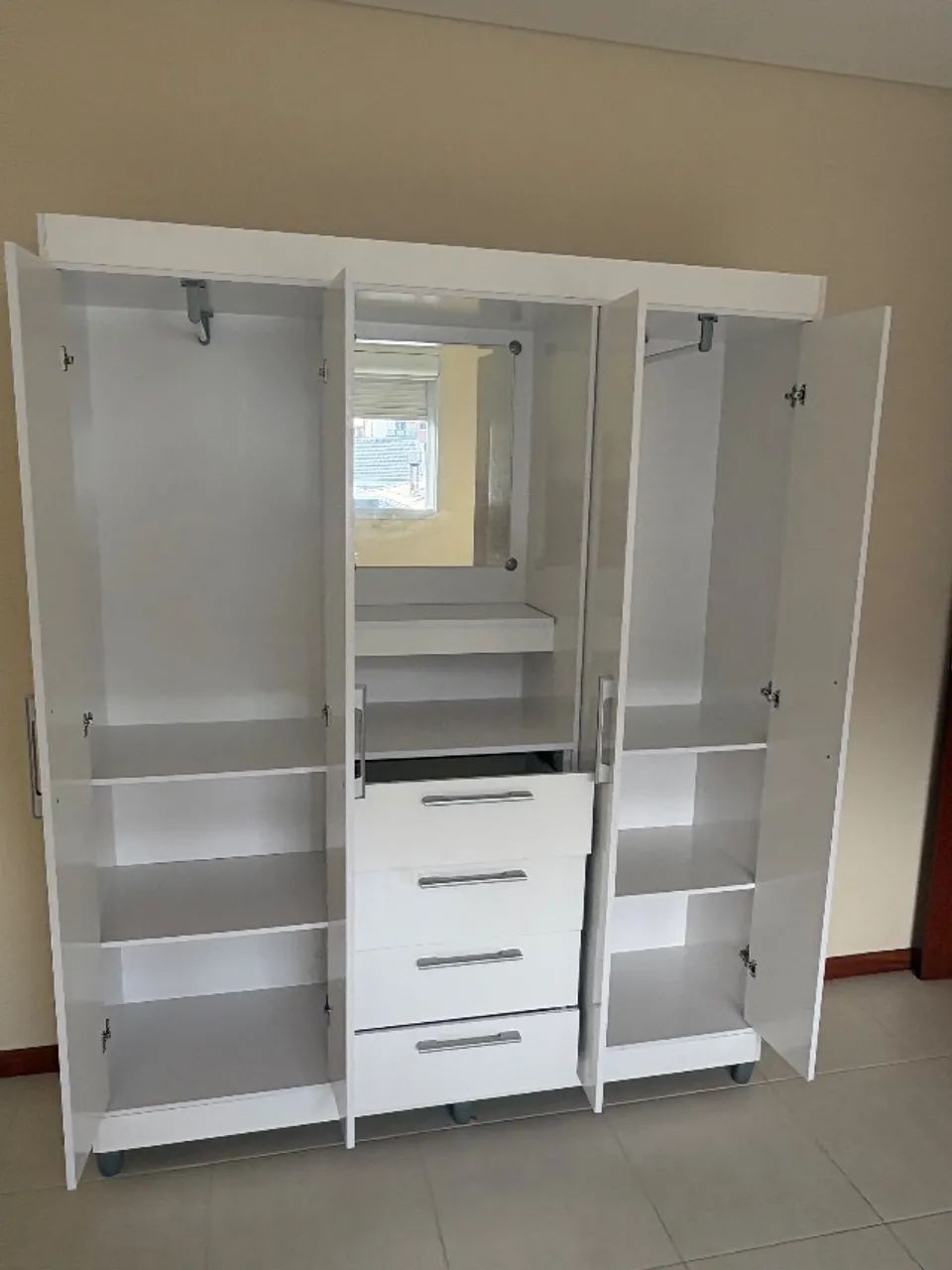 Guarda Roupa Casal Novinho - Foto 2