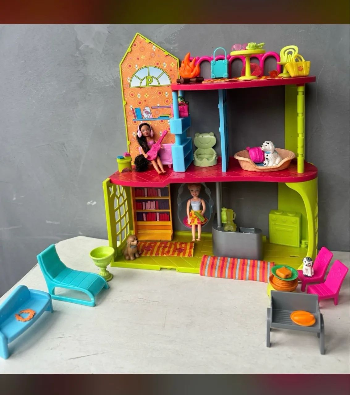 casinha da polly com vários acessórios  - Foto 3