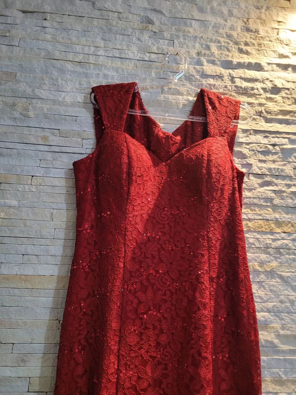 Vestido de festas em renda com brilho G - Foto 2