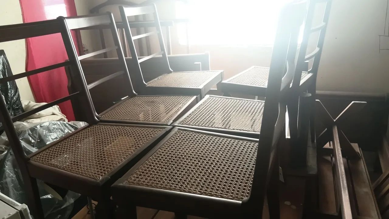 Vendo Conjunto Buffet & Mesa De Sala Com 6 Cadeiras Movéis ingleses  - Foto 5