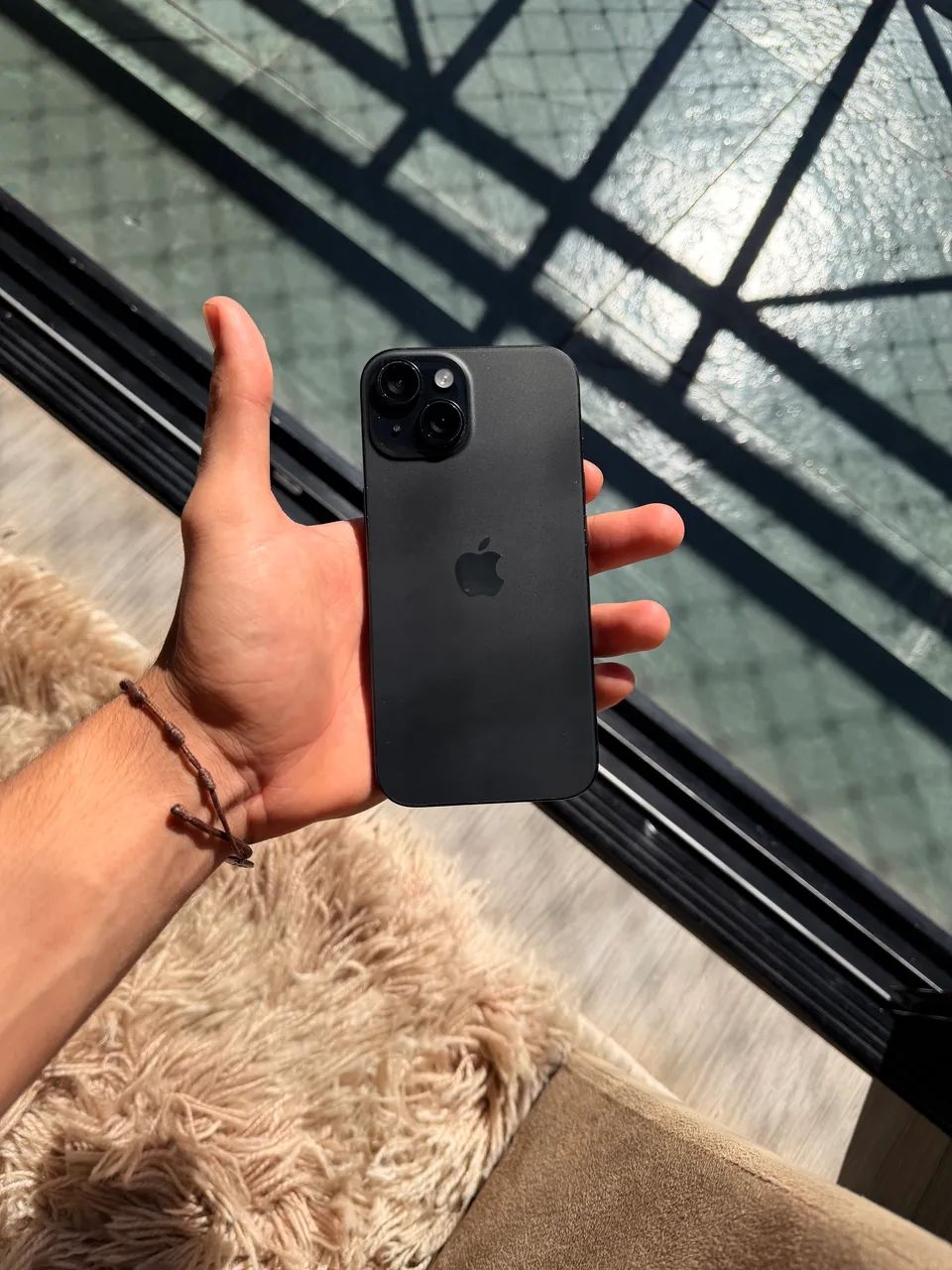 iPhone 15 256GB