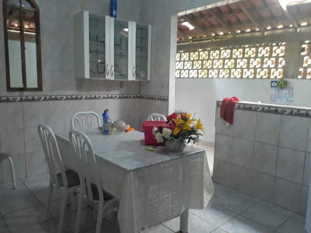 Vendo duas casas completas no mesmo lote, aprox. 700 metros da praia - Foto 13