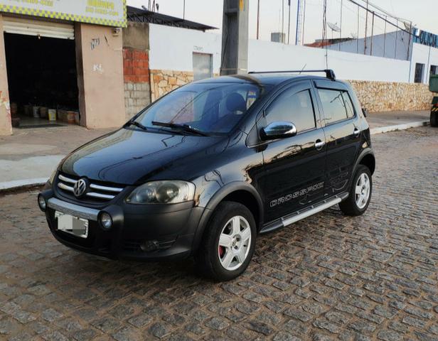 Crossfox 1.6 Preto - 09/09 - Extra