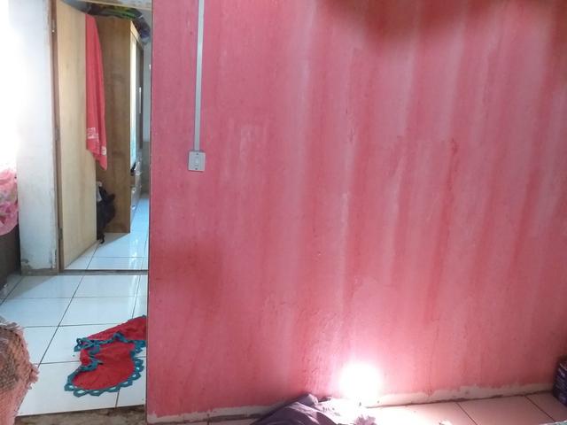 Vende-se esta casa aceito carro no negócio - Foto 3