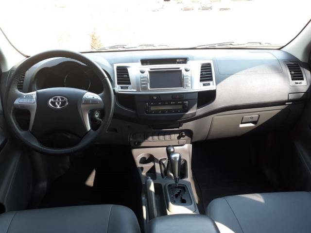 TOYOTA HILUX 2014/2014 3.0 SRV 4X4 CD 16V TURBO INTERCOOLER DIESEL 4P AUTOMÁTICO - Foto 6