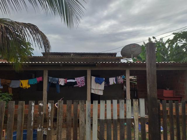 Vendo ou troco essa casa em outra casa