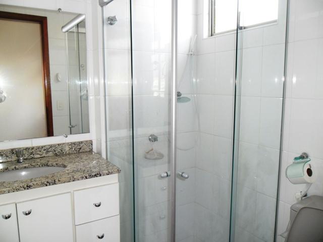 EXCELENTE E AMPLO 3 QUARTOS NO CAIÇARA - Foto 14