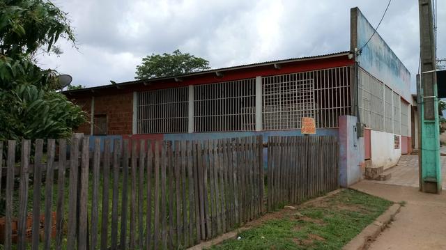 Ponto comercial e dois ap com 2 quartos - Foto 3